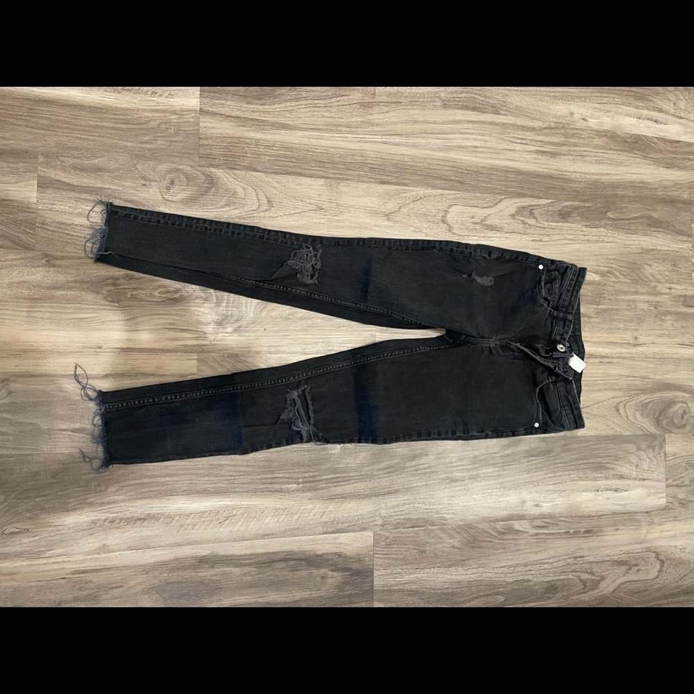 H&M black distressed jeans size 4